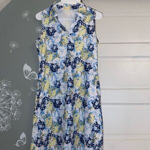 Bette and court woman’s dress size small